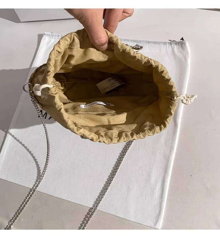 Straw Woven Handmade Bucket Crystal Dia Metal Handheld Women Handbag Lady Purse Shoulder Crossbody Holiday Beach Bag