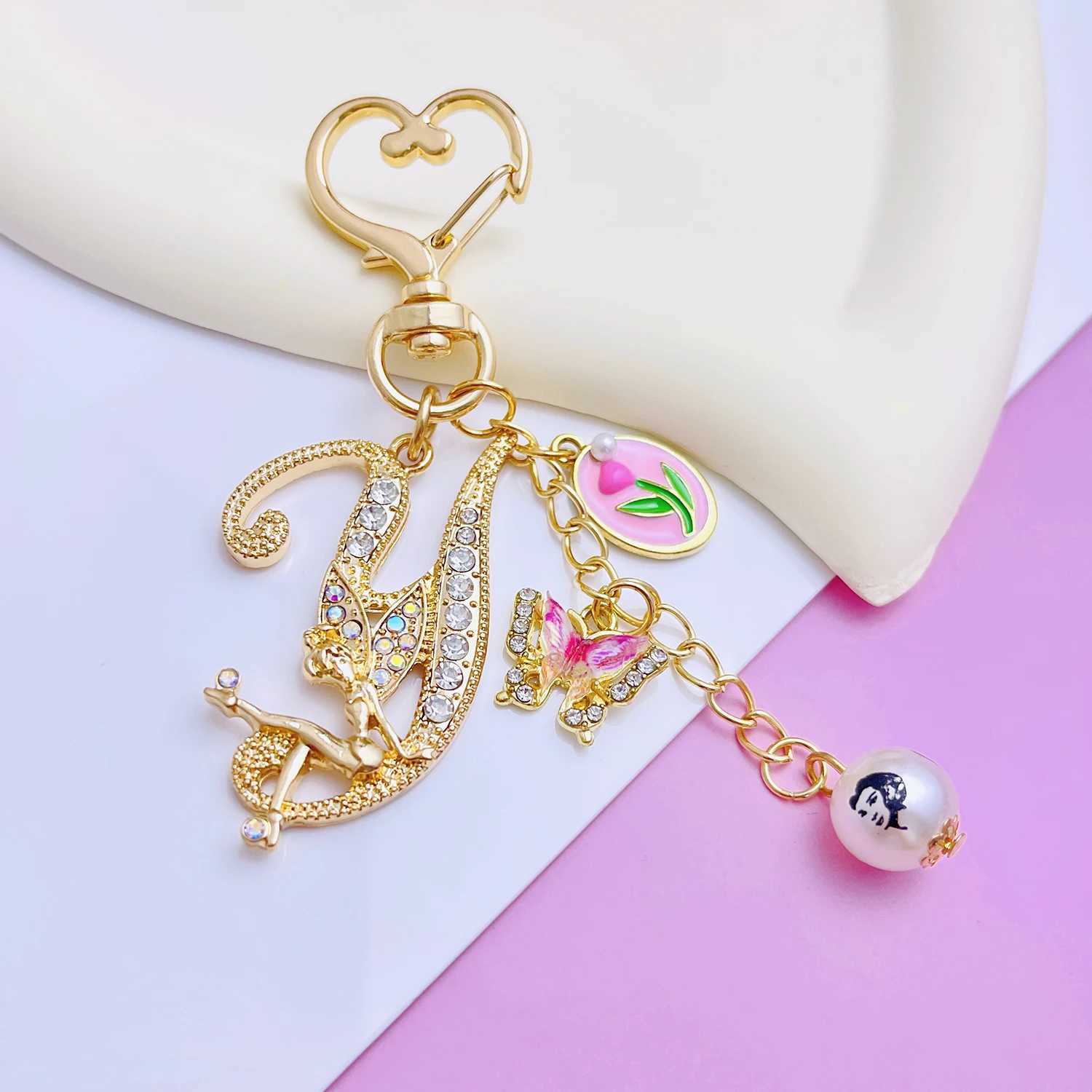 Boutique Angel A-Z 26 Initial Letters Tulip Butterfly Keyring Crystal Keychain Bag Pendant Mothers Day Gift Women Girl Jewelry XJ250607