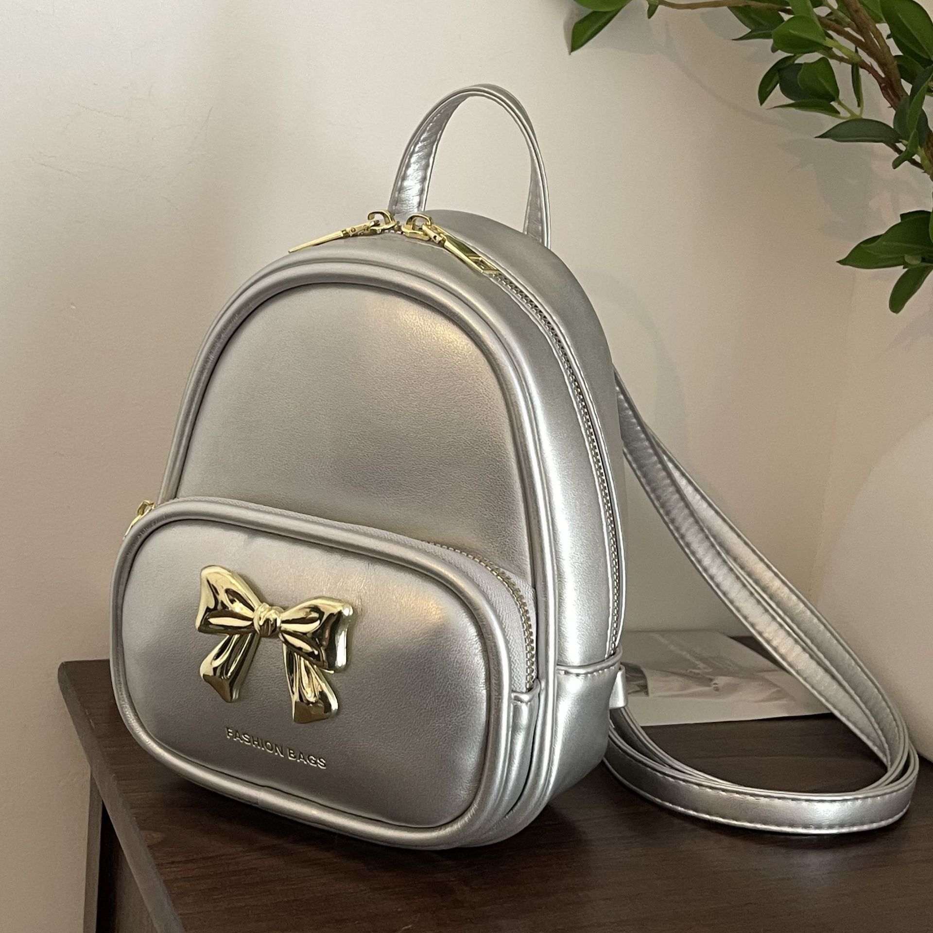 designer Korean Style Cute Fashion Mini Bag for Women 2025 New Casual Versatile Backpack Student Class Crossbody Bag