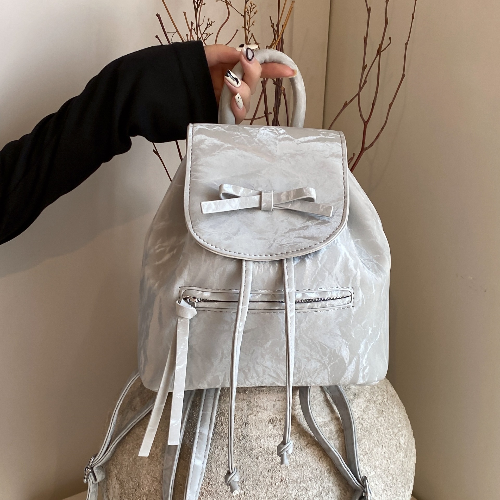 designer Korean Style Fashion Handbag for Women 2025 New High-end Versatile Backpack Casual Travel Small School Bag