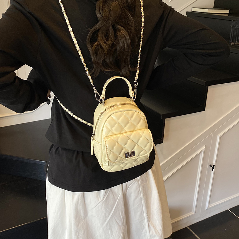 designer High-End Niche Quilted Chain Backpack for Women 2025 New Fashion Versatile Small Backpack Handbag