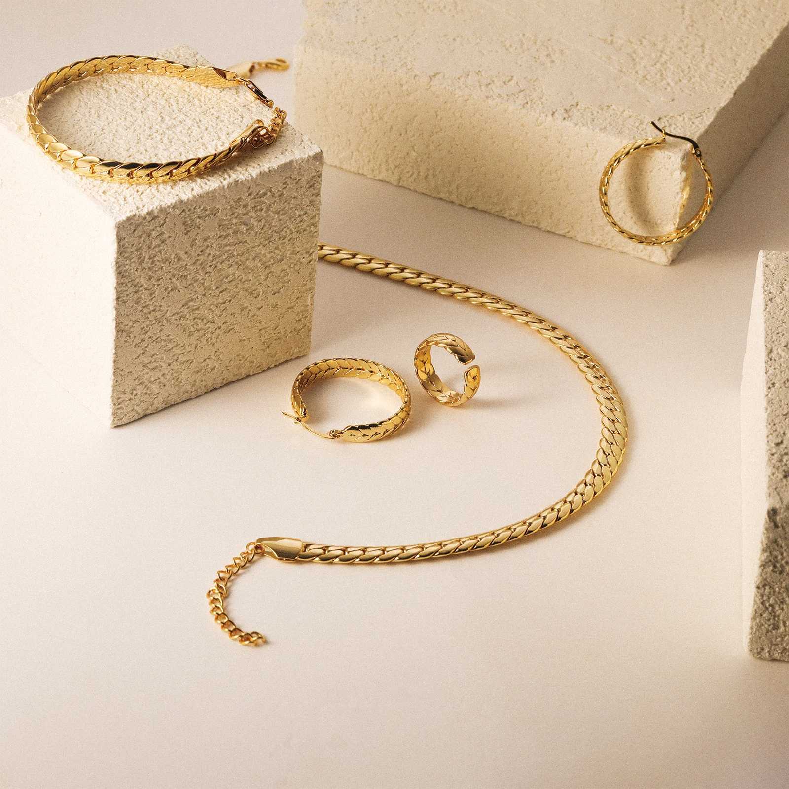 925 Sterling Silver - Altn kaplama - Serpentine Tak Seti 4l (Yzk Kolye Kpe Bileklik) - Erkekler ve Kadnlar iin Uygun Z250607