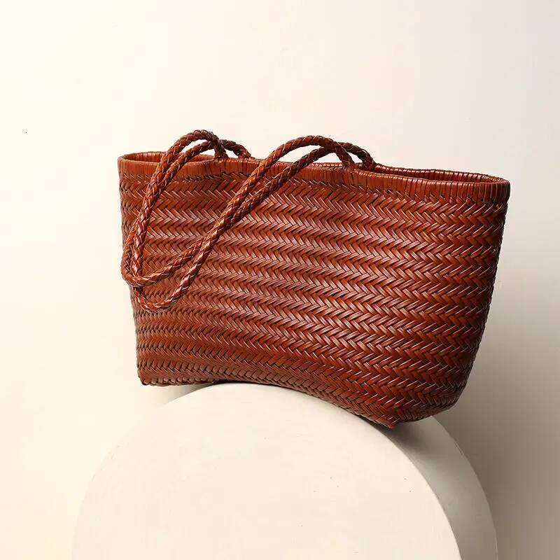 New Summer French Hand-Woven Retro Hand-Child Handbag Split Leather Rattan High Quality Vegetable Basket Bag