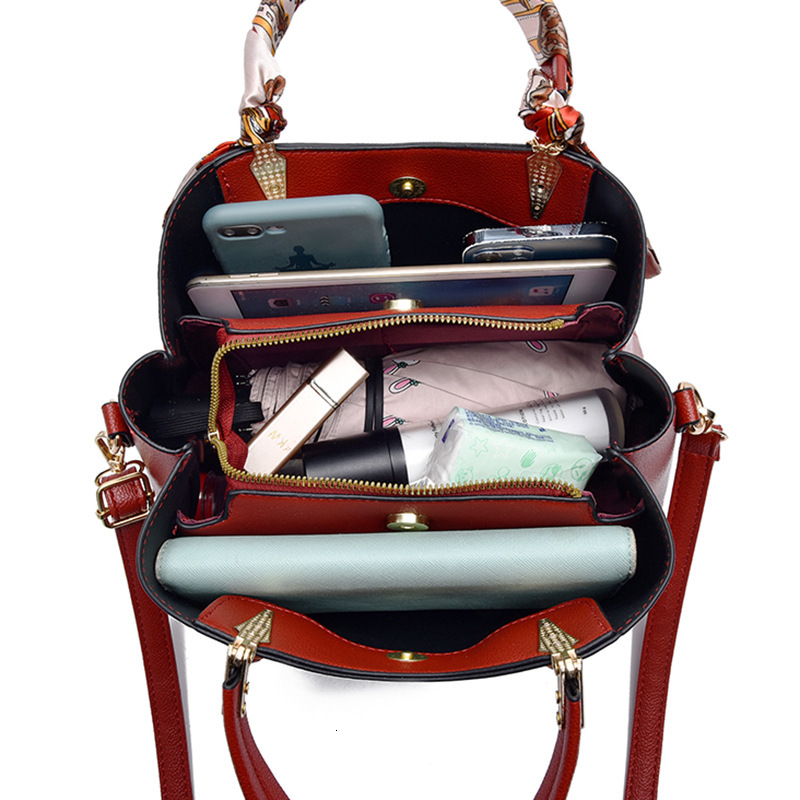 Free Shipping 2025 New Designer Bag Trendy Crossbody Bridal Bag Elegant Handbag High-quality Shoulder Bag Women's Luxury Wallet