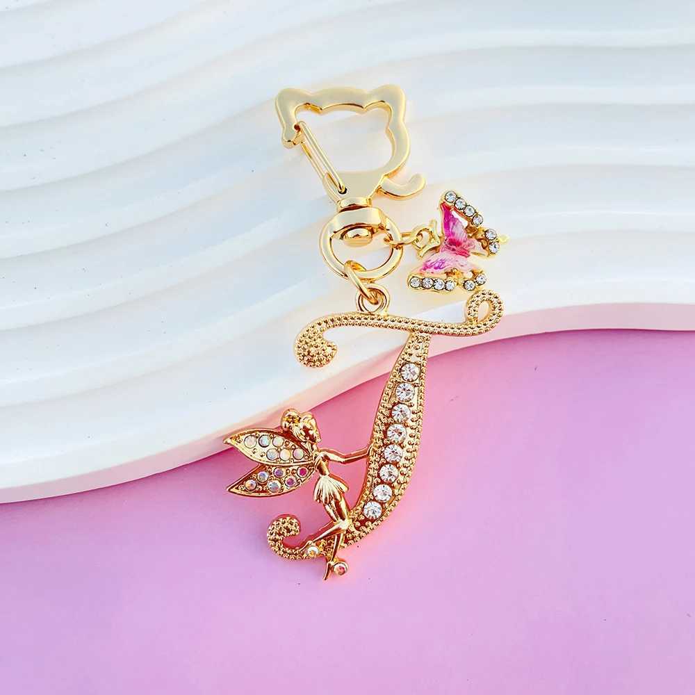 Fashion Angel Crystal A-Z 26 Initial Letter Metal Butterfly Keyring Women Keychain Mothers Day Gift Accessories Girl Jewelry XJ250607
