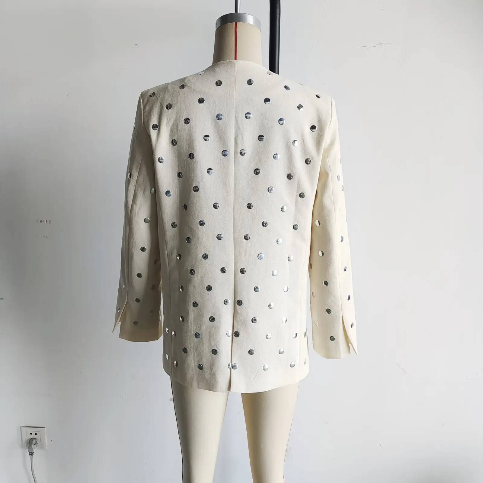 European And American Style 2025 Early Autumn New Rivet Decoration Temperament Trendy All-Match Casual Suit Jacket