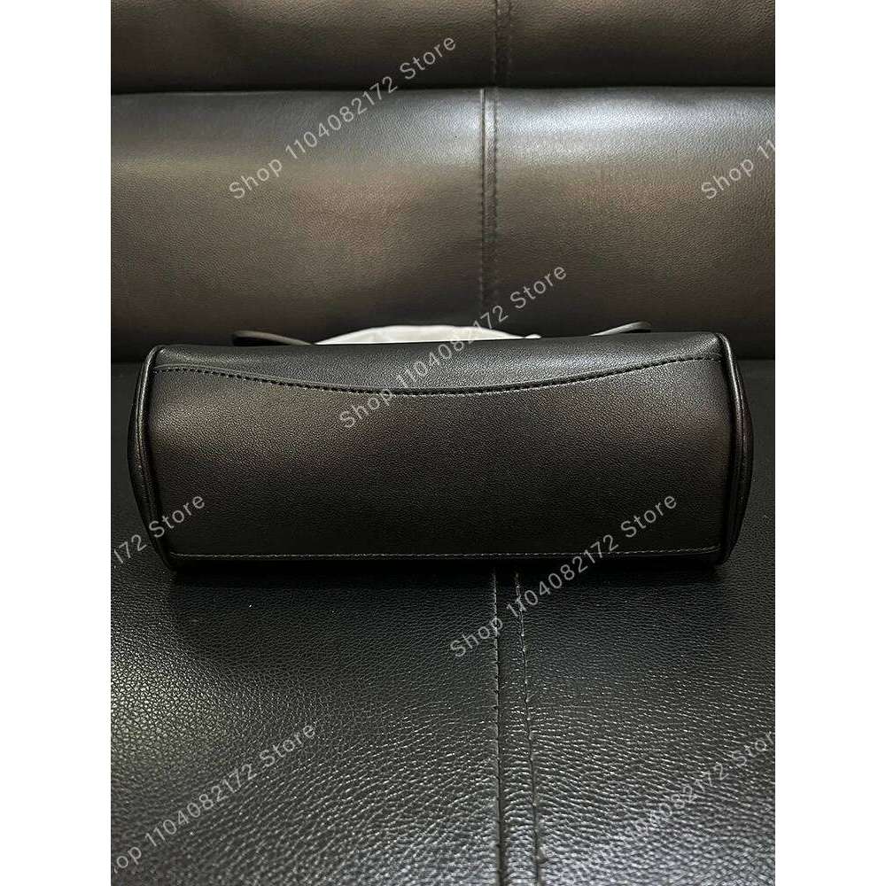 2025 Brand Redeo Genuine Leather Handbags Fashion Gold Chain Shoulder Bags Women Spring New Totes Lday