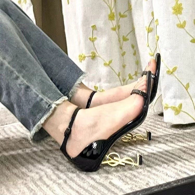 2025 Brand Designer Women's Letter Gold Heel High Heels Black Leather Sandals Classics Luxury Paris Dress Classics Women Platform Heel 8cm 10cm Leather Pump Dust Bag