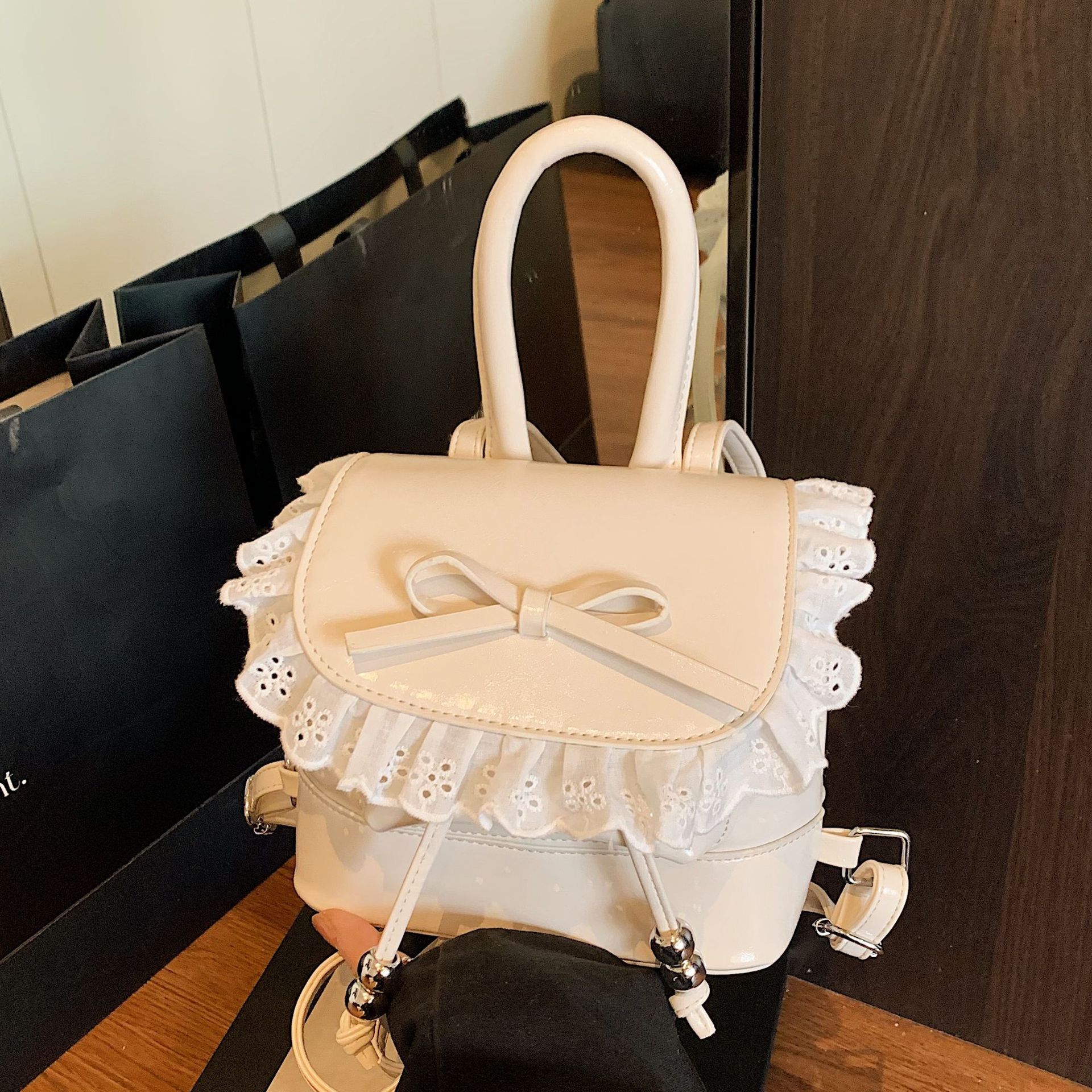 designer Women's Bag 2025 New Spring Fashion Cute Small Backpack Versatile Casual Travel Backpack Bucket Bag