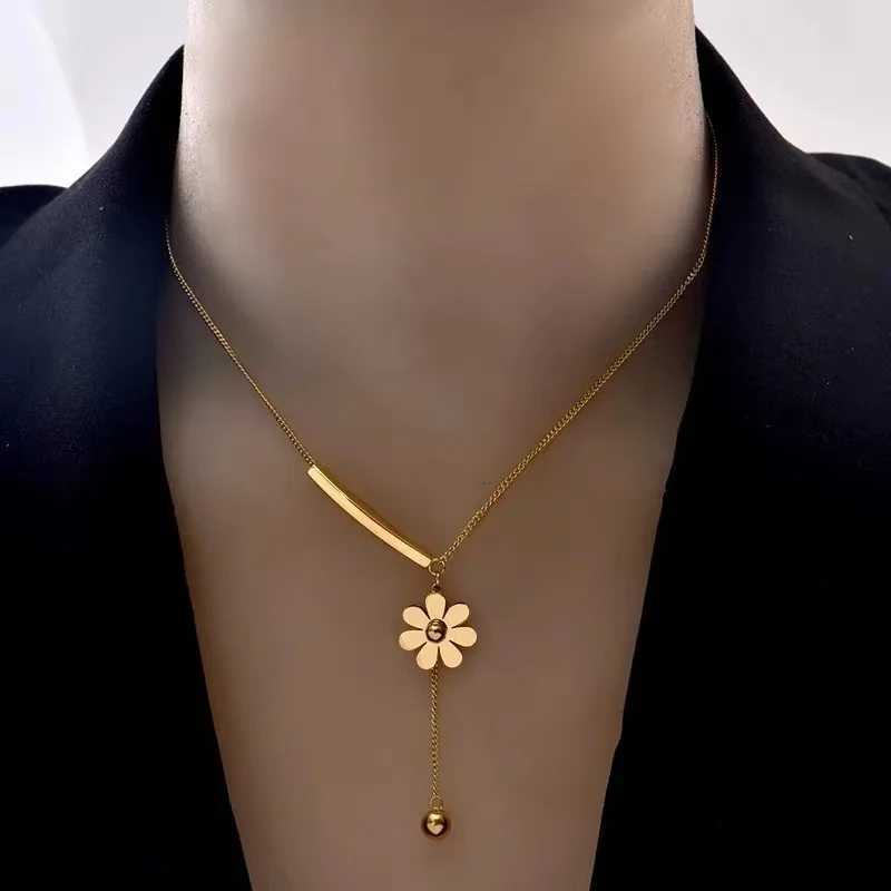 EILIECK 316L Stainless Steel Gold Color Flower Necklace Trendy For Women Girl New Party Gift Waterproof Jewelry Set Z250607