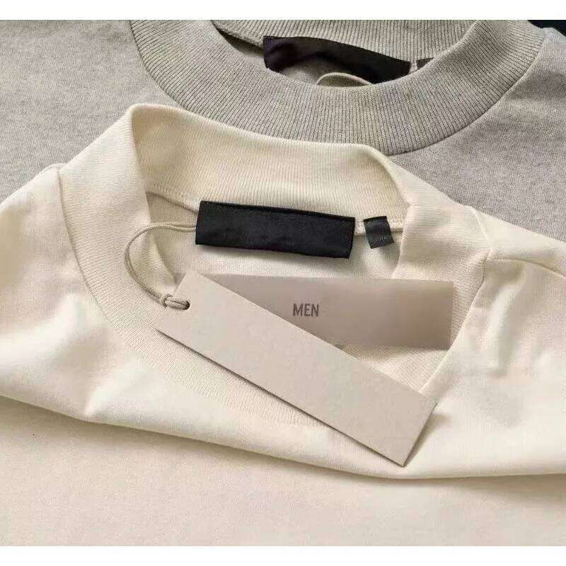 Fw24 Trendy Brand Men's Short Sleeved Classic Design Chest Arch Letter T-Shirt High Street Couple Vest Top Shorts Set