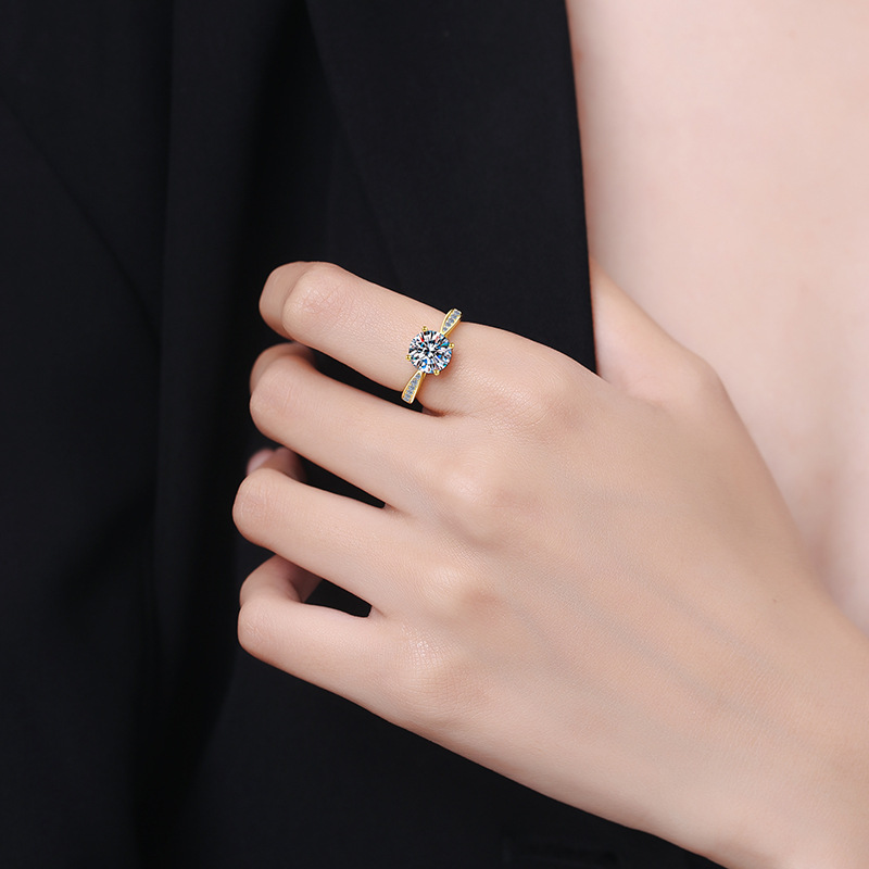 Timeless Classic Design of a Solitaire Pendant Necklace Featuring Sparkling Simulated Diamonds