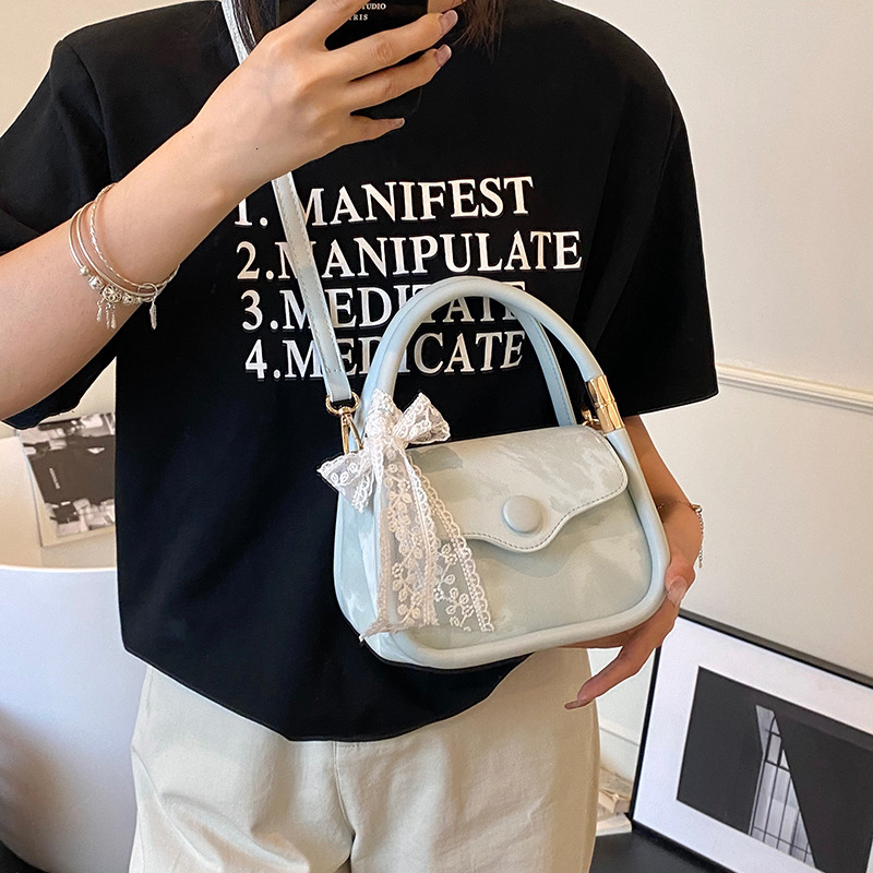 designer Trendy Small Handbags for Women 2025 New Fashionable Handheld Small Square Bags Summer High-end Shoulder Cros