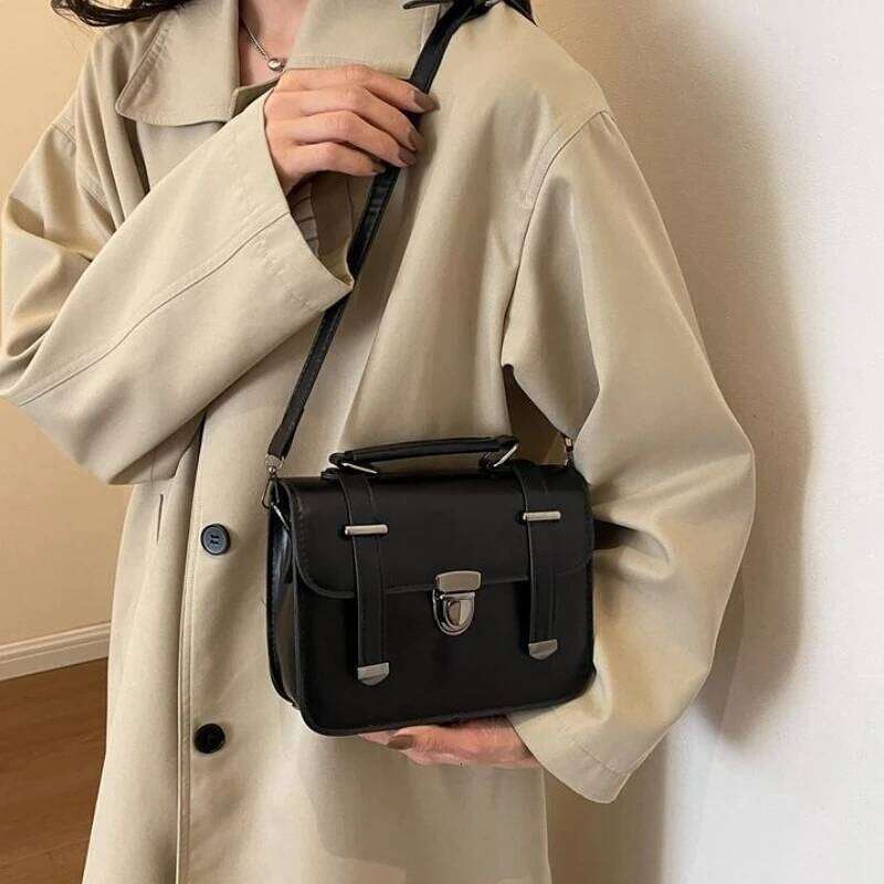 Girls Hundred Retro Small Square Bag Female Students Simple Crossbody College Style Shoulder Handbag Metal Lock Buckle Decoratio