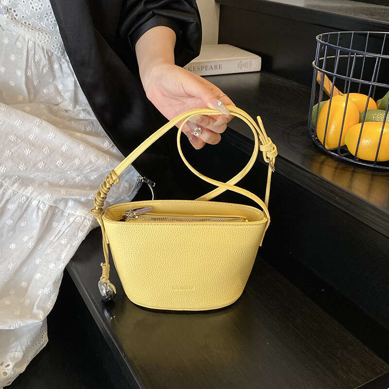 Yuanbao 2025 New Fashion Versatile Single Shoulder Crossbody High-end Boat Mini Small Bag for Women