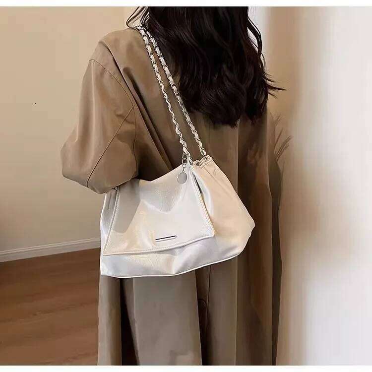 Retro fashion large capacity armpit tote spring summer simple chain shoulder diagonal cross women s bag