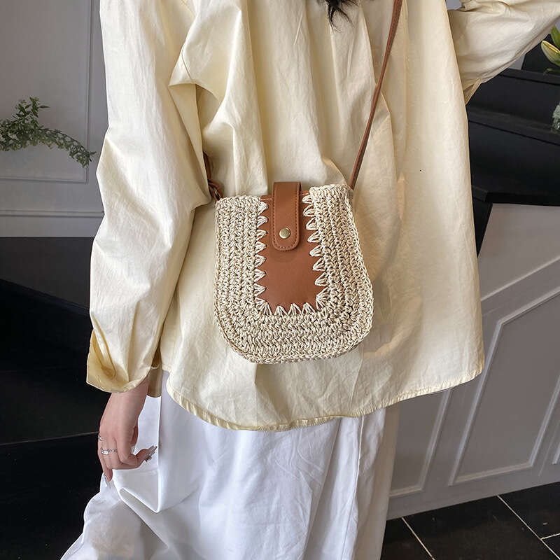 Straw Woven for Women 2025 New Summer Fashion Niche Beach Crossbody Stylish Ladies Shoulder Phone Bag