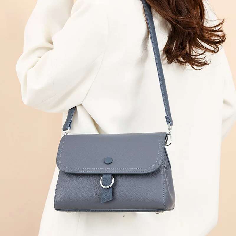 2025 Fashion Small Square Crossbody First Layer Light Genuine Leather Women's Handbag Simple Shoulder Bag