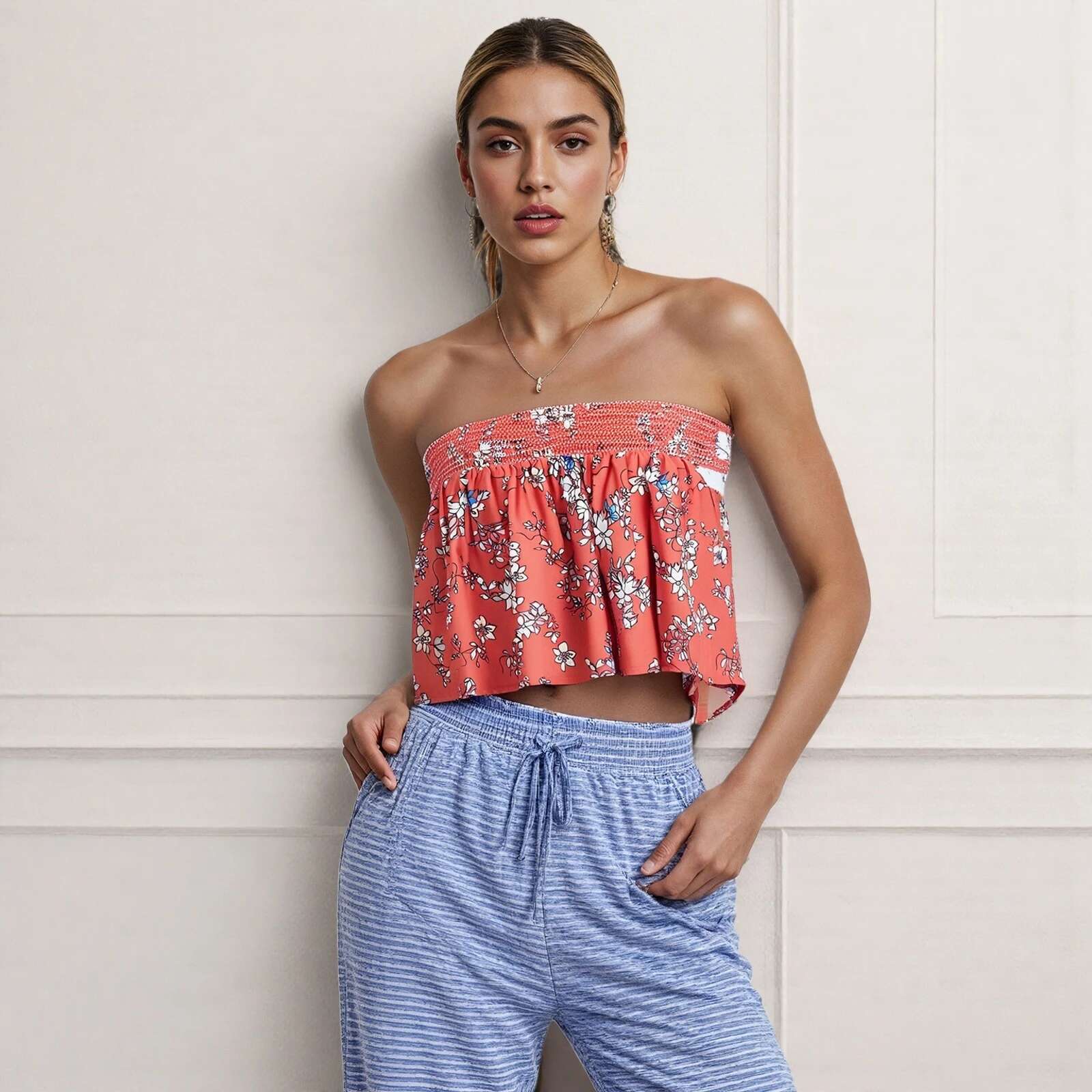 Womens Floral Print Tube Top Sleeveless Off Shoulder Strapless Cropped Bandeau with Ruffle Detail and Smocked Back