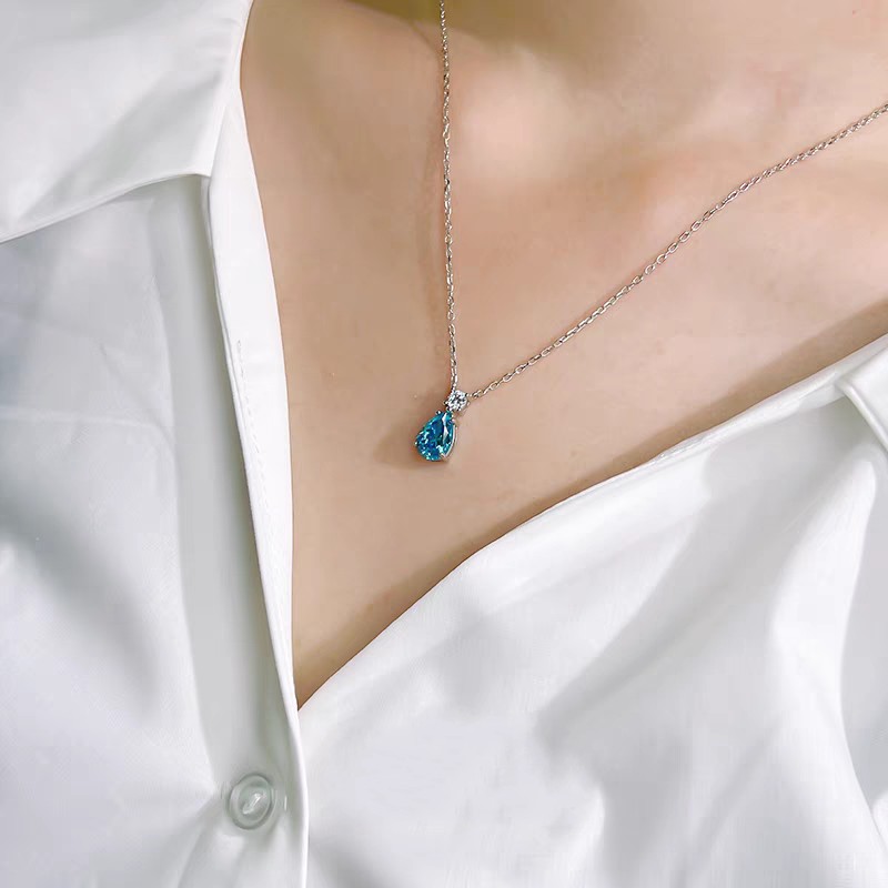 2025 Choucong New Sparkling Water Drop Pendant Luxury Jewelry Soild 1005 925 Sterling Silver Pear Aquamarine Moissanite Diamond Women Beach Clavicle N