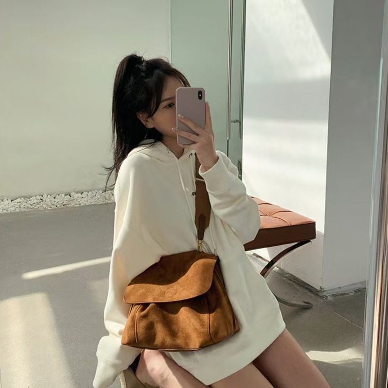 Winter Casual Women's Shoulder Bag Soft Faux Suede Ladies Crossbody Bag soft large capacity Trending Luxury Female totes