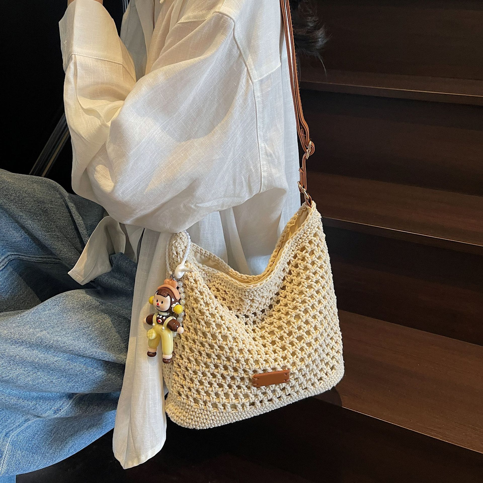 designer Woven Hollow Out Bag for Women 2025 New Summer Beach Vacation Travel Tote Bag Beach Bag Single Shoulder Underar