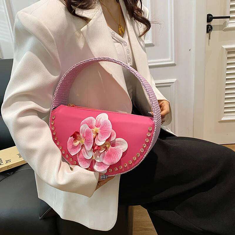 2025 Dia 3D Floral Evening Clutch Bag Women Fashion Design Wedding Party Semicircle Saddle Handbags