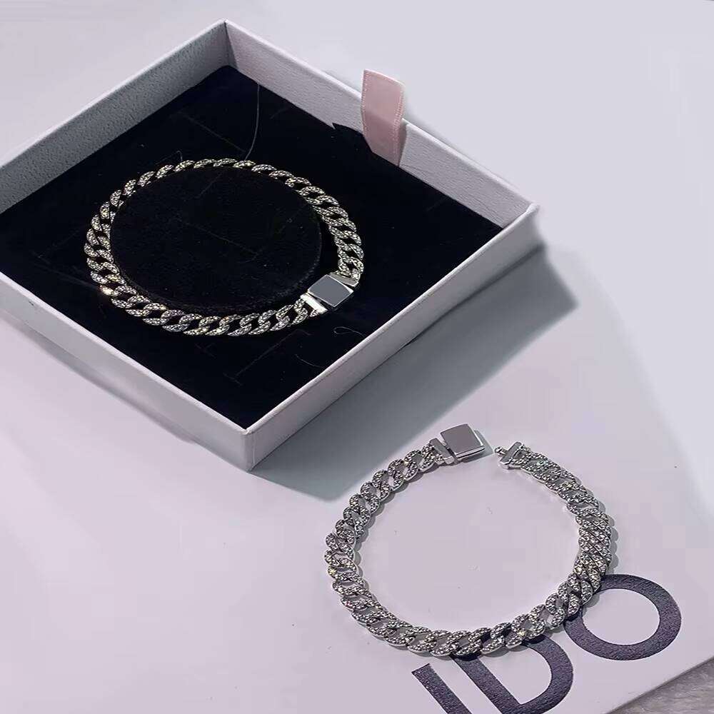 2024 New S Sier Flash Eternal Chain Women Ancient Gold Plated Charm Bracelet Perfect Birthday Gift Jewelry