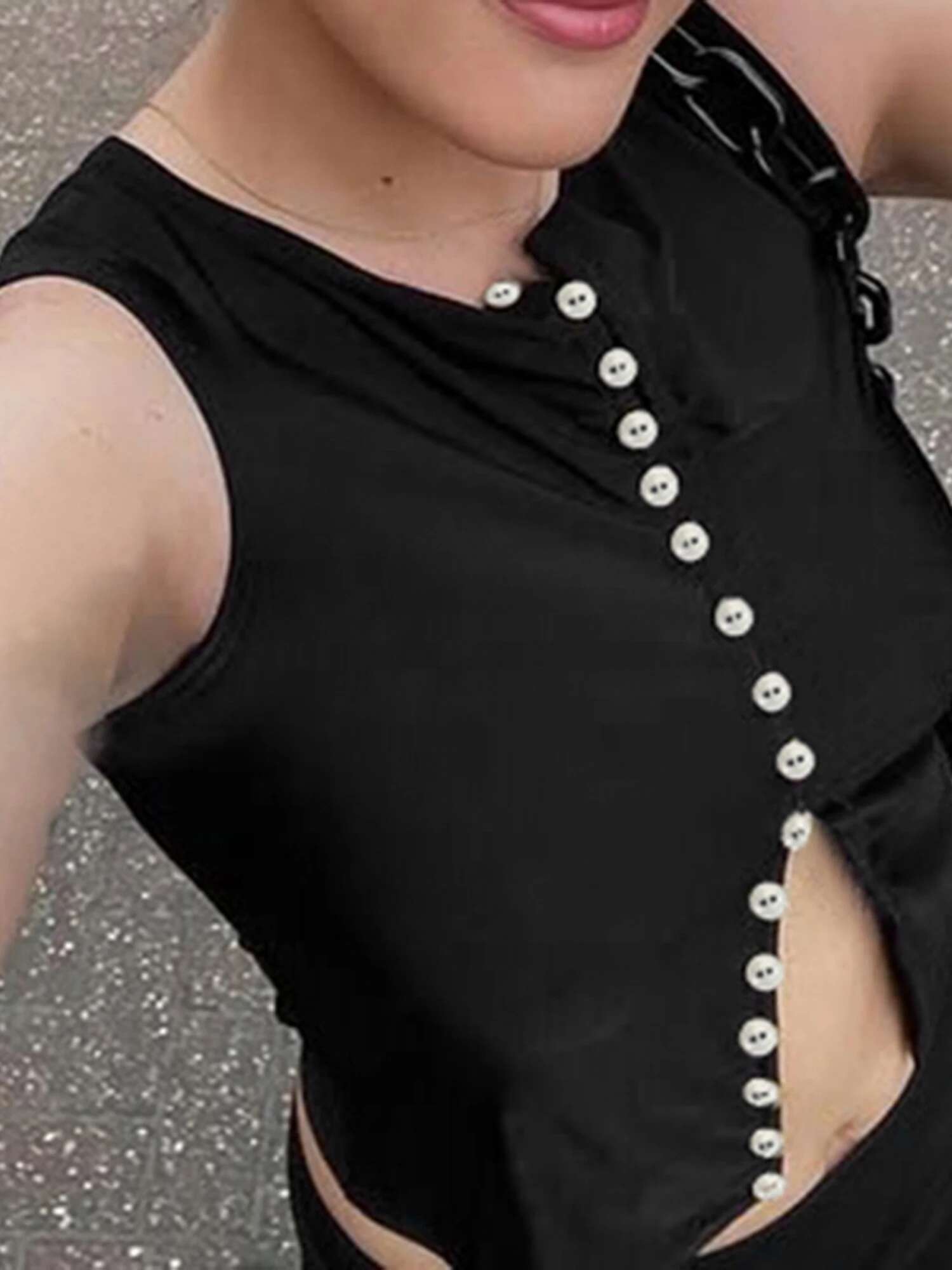 Womens Casual Loose Fit V-neck Sleeveless Solid Color Tank Top with Button Detail and Side Slits for Summer Beach Wear