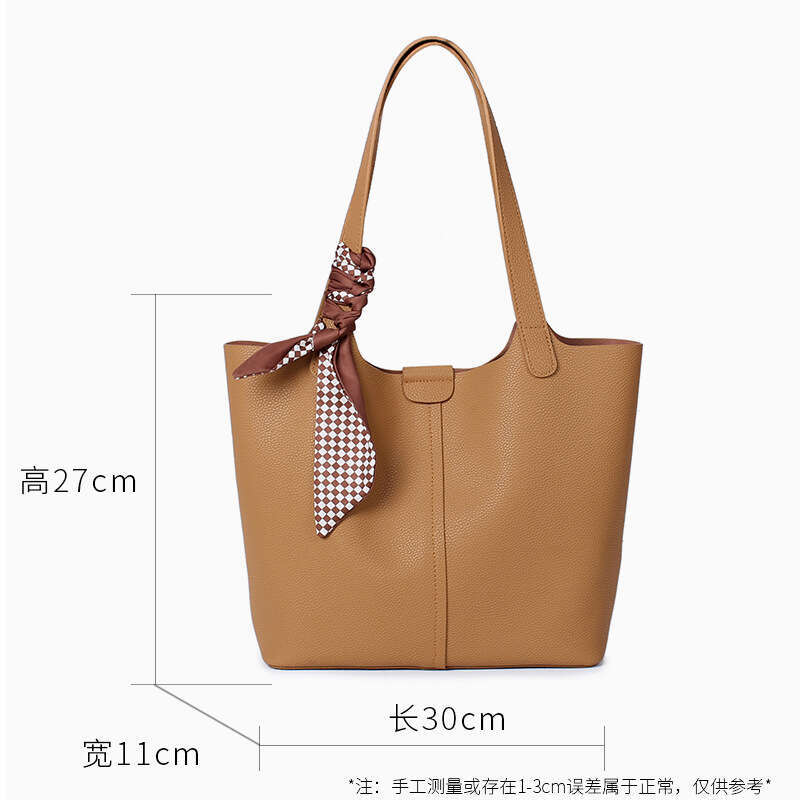 Genuine Leather Women's Shoulder bag 2025 New Top Layer Cowhide Bucket Handbag Fashion Versatile Commuter Tote Bag