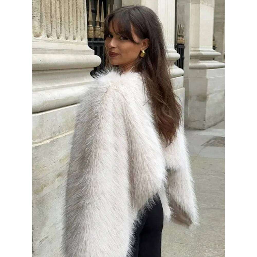 ZBZA Women Warm Faux Fur Sweatshirts Thick Retro Round Neck Long Sleeve Solid Casual Loose Cropped Winter Chic Pullover