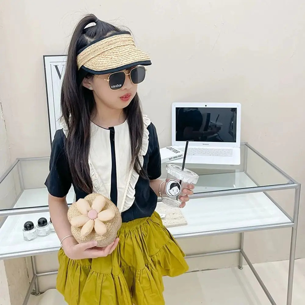 Children Flower Shape Straw Bag Girls Shoulder Summer Beach Messenger Kids Keys Coin Purse Cute Princess Mini Handbag 250605