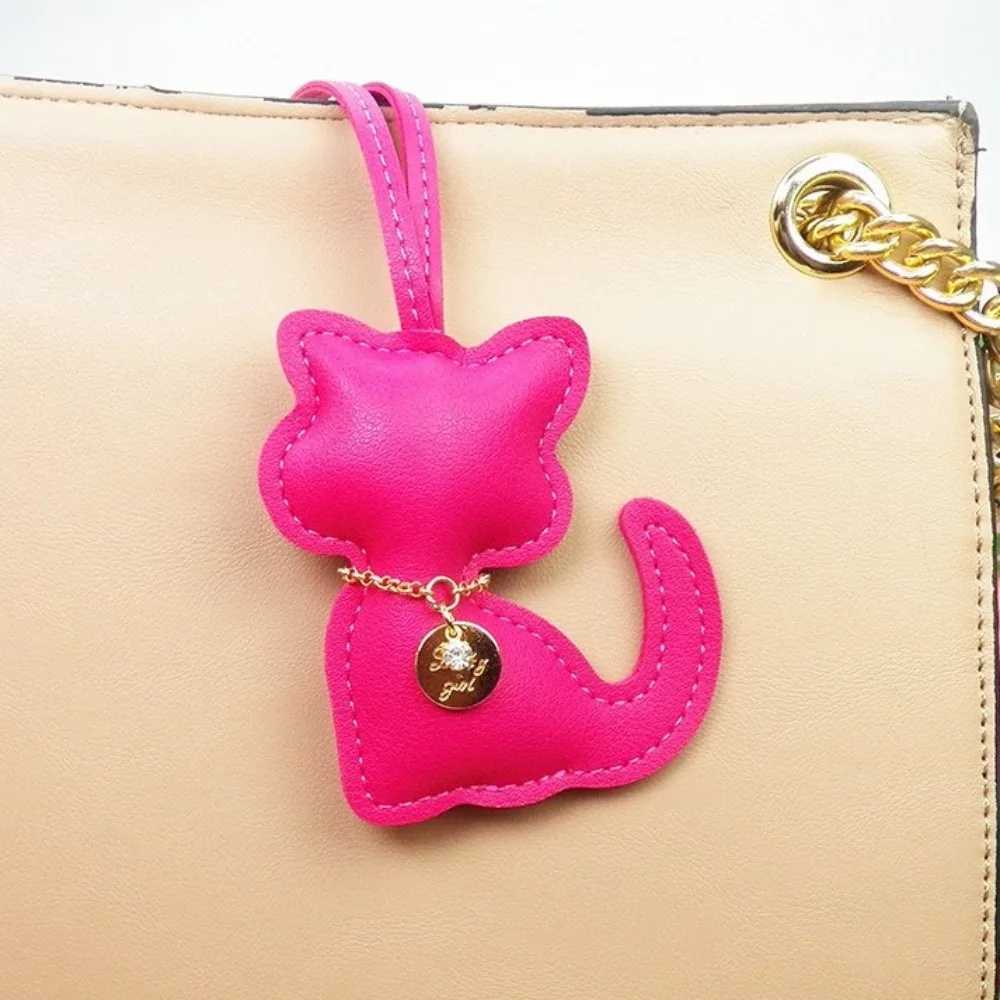 Fashion PU Leather Cat Pendant Keychain Cute Animal Keyring Women Bag Charm Handbag Hanging Decoration For Girl Gifts XJ250607