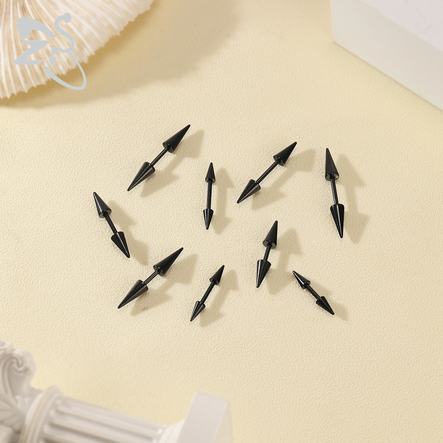 ZS 1 Piece Black Color Long Spike Stainless Steel Eyebrow Rings Punk Rock Curved Rook Bridge Piercinsg Hair Decoration 250606