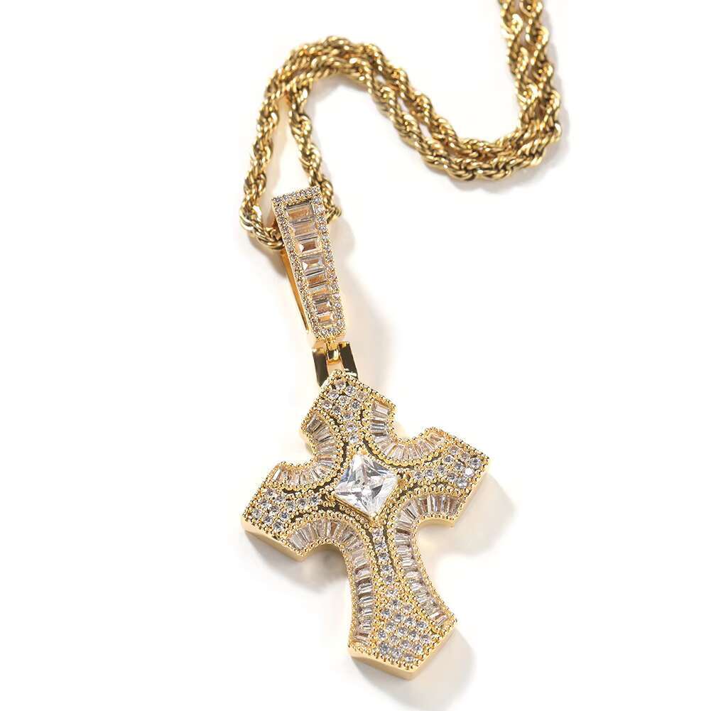 Hot Sale Black Moissanite Cross Pendant Large Size 18K Gold Hip Hop Designer Jewelry for Men and Women