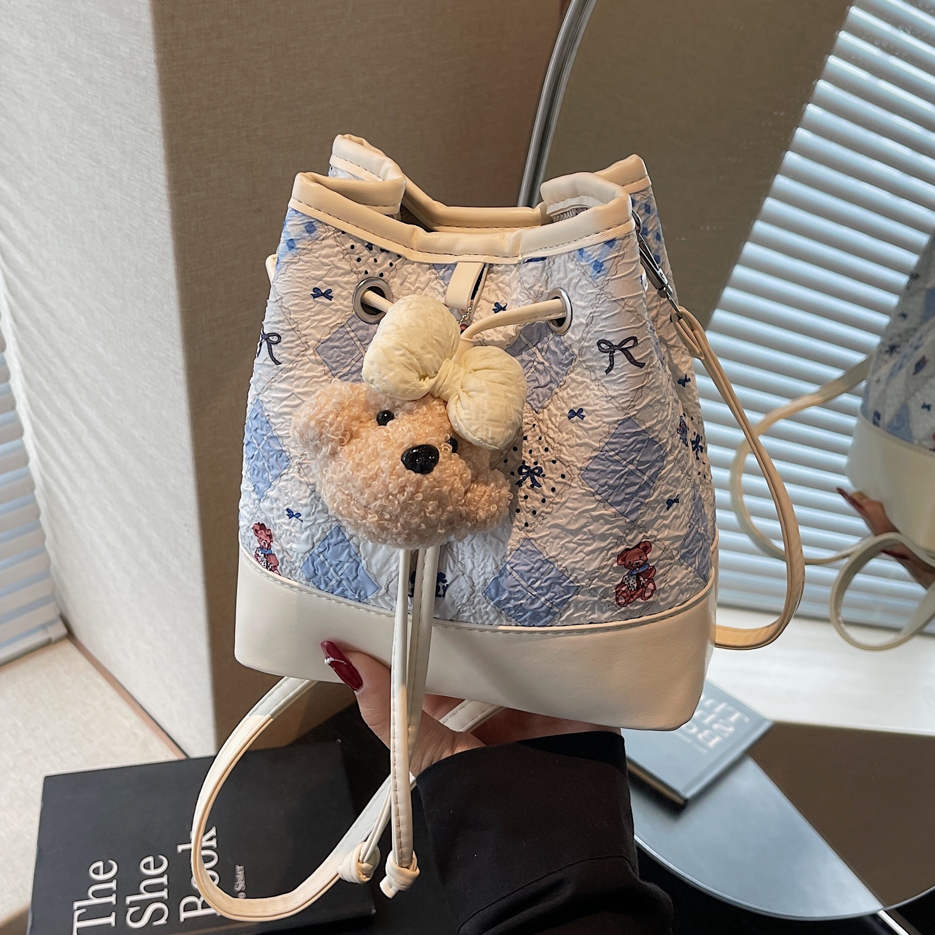 designer Cute Cartoon Print Bucket Bag for Women 2025 New Fashion Casual Handbag Large Capacity Shoulde