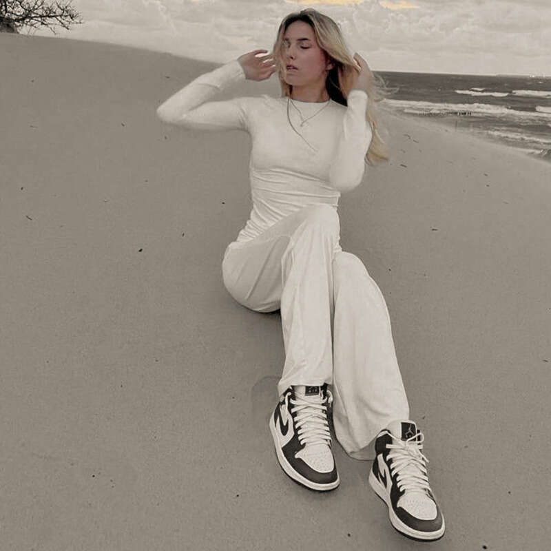 Women's Spring and Autumn Solid Color Round Neck Long Sleeve Basic Wide-leg Pants Set 2025 New Casual Versatile Fashion Clothing