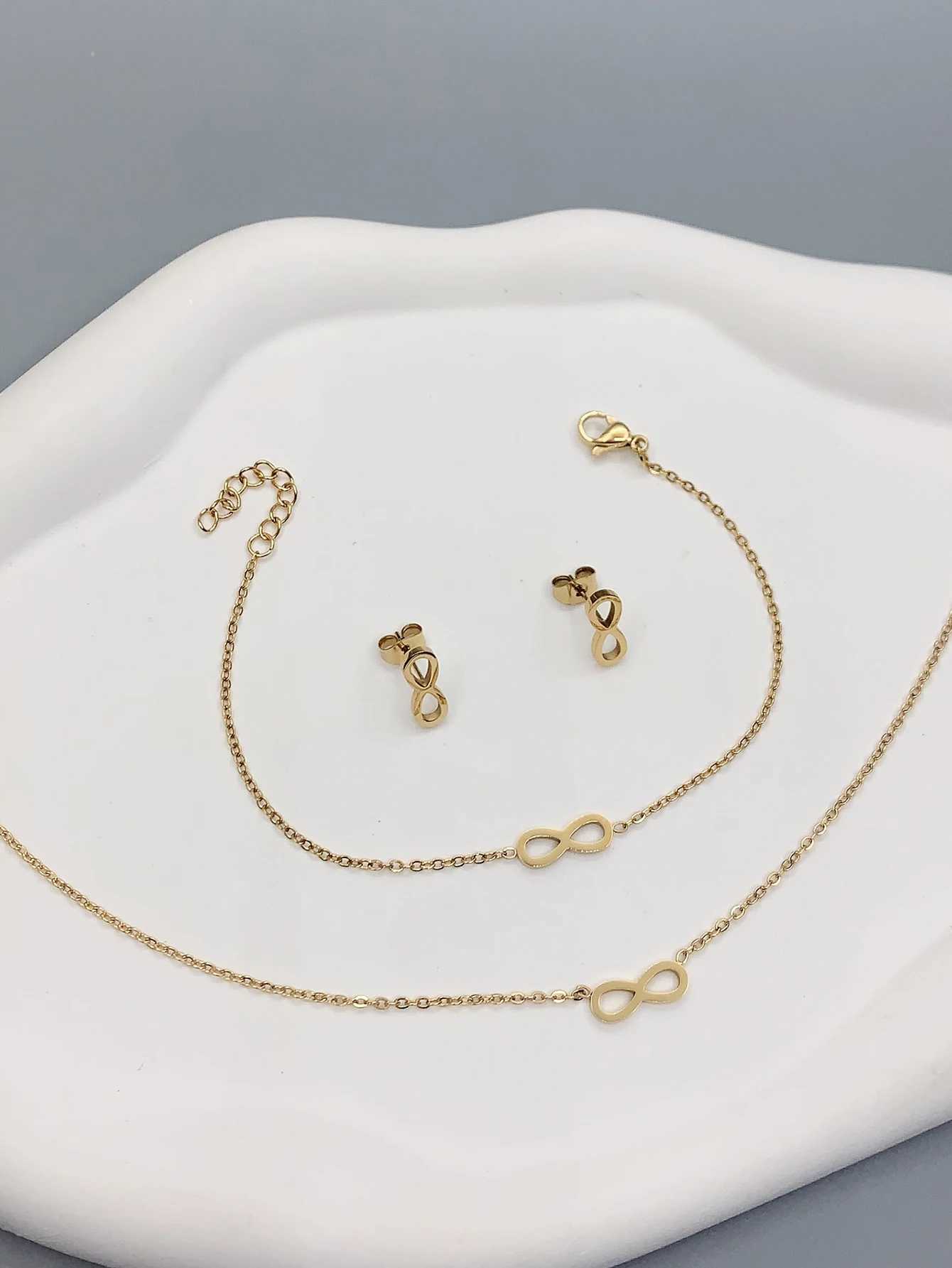 4-piece Bohemian Womens 18K gold plated stainless steel size 8 necklace Earrings Accessory set Ramadan Valentine gift Z250607