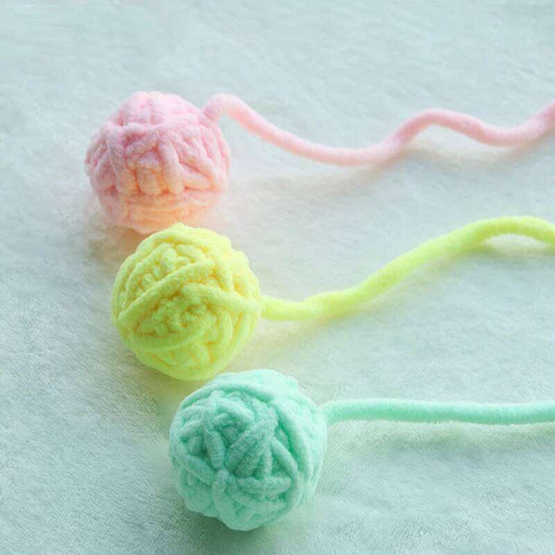 MADDEN Funny Toys Colorful Yarn Balls with Bell Sounding Interactive Chewing for Kitten Stuffed Toy Ball Cat Supplies