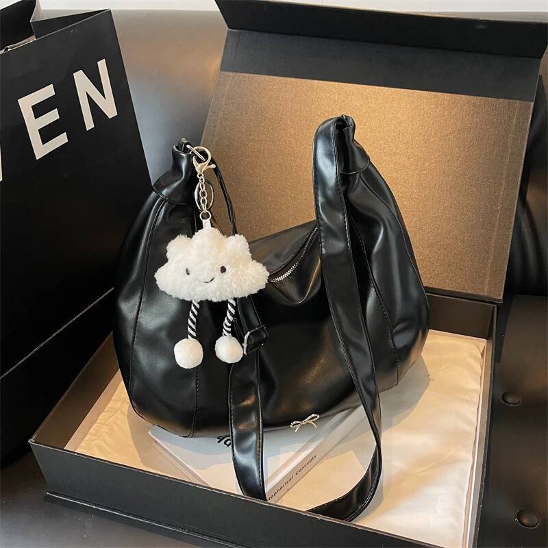 2024 Summer New Large Capacity Underarm Shoulder Crossbody Bag Women's Fashion Backpack Comes with Small Doll as a Gift