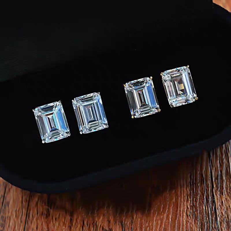 Choucong 2025 Top Sell Elegant Stud Earrings Genuine 100% 925 Sterling Silver 18K Gold Emerlad Cut White Lab Moissanite Diamond Rectangle Women Weddin