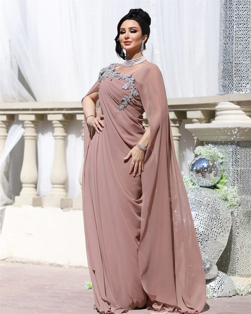 Elegant Arabic Chiffon Long Evening Dresses Pleats Cape Wrap Dusty Formal Occasion Party Gowns Appliques Beaded Chic Prom Dress