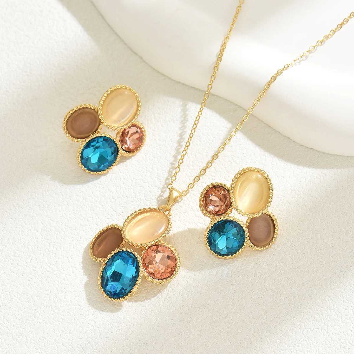 2 PCS Multicolor Crystal Stone Jewelry Set Womens Romantic Flower Pendant Necklace Stud Earrings Chic Birthday Gift For Girl Z250607