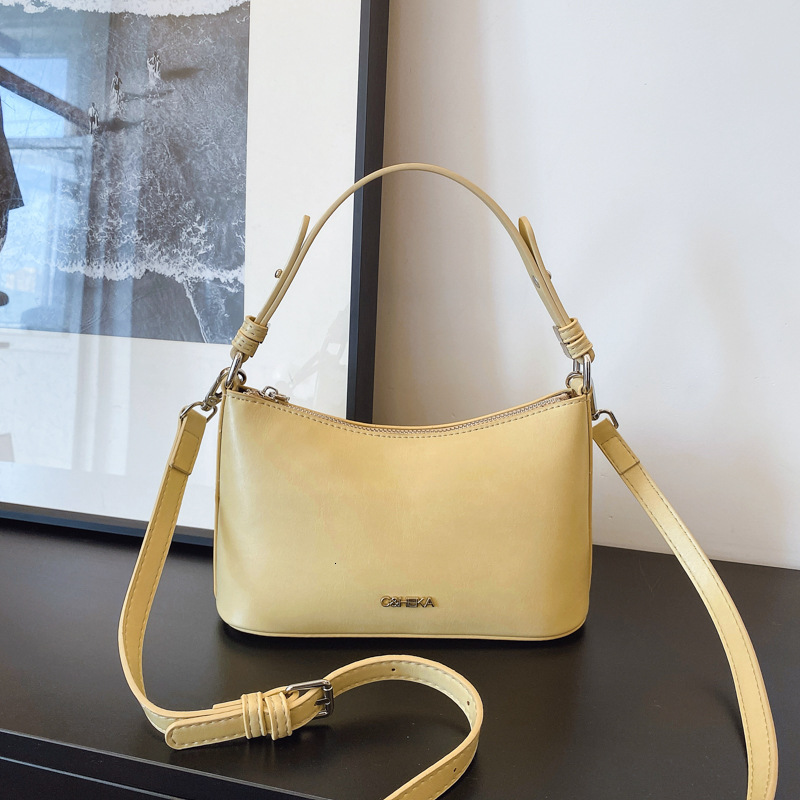 designer High-Quality Niche Bucket Bag 2025 New Women's Fashion Versatile Crossbody Bag Stylish Shoulder Underarm Bag