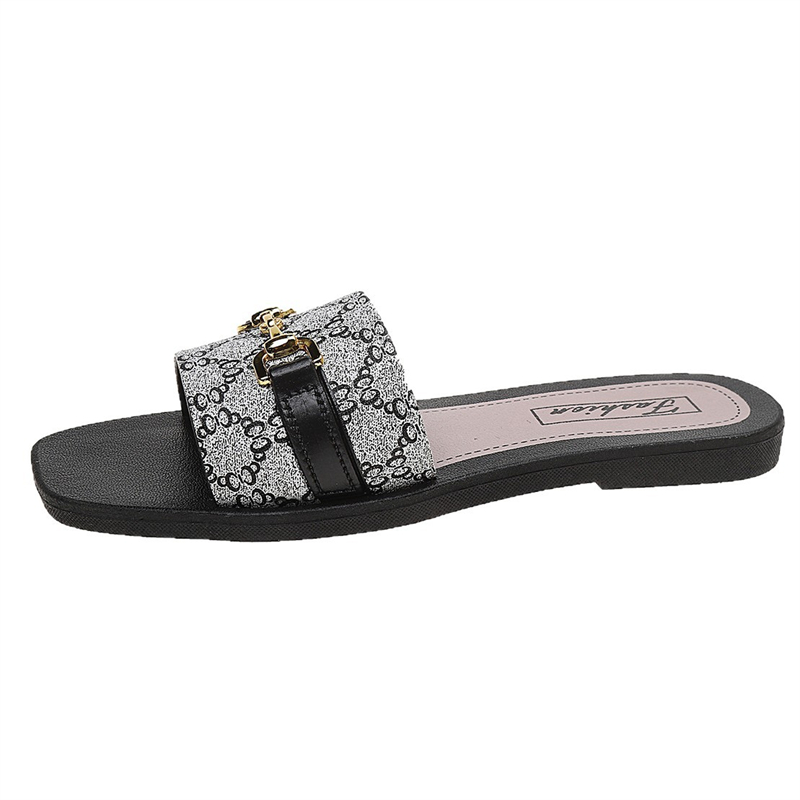hot free shipping designer slippers for women casual outdoor sandals classic beach shoes black white