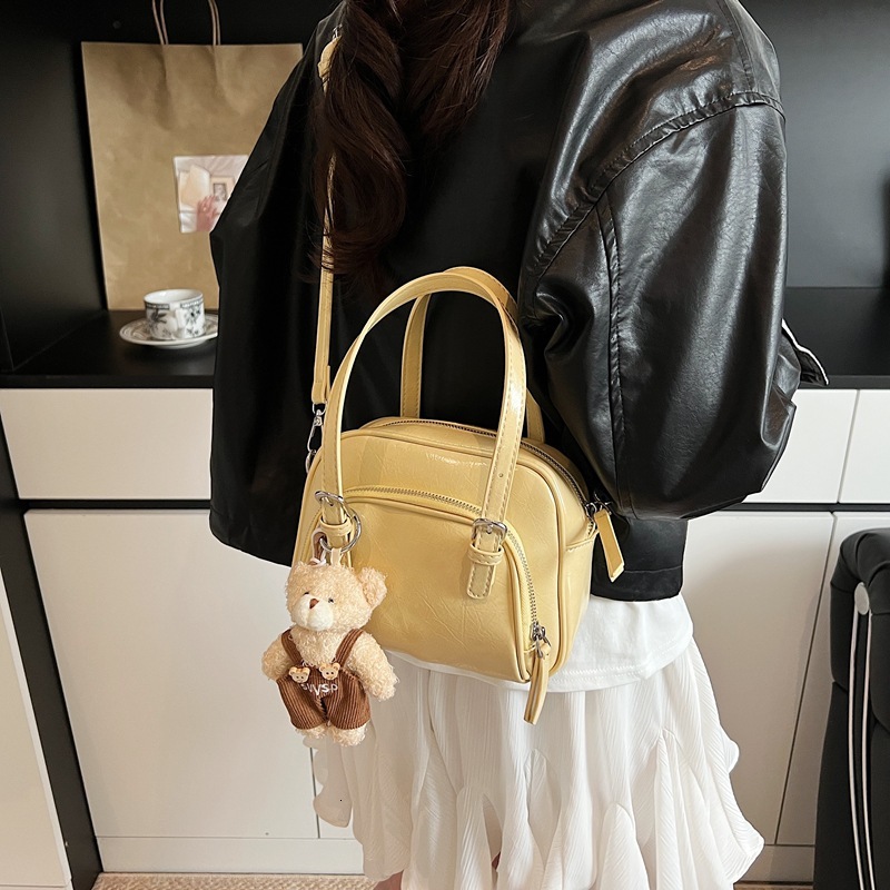 designer Cute Girl Handheld Small Square Bag Women's Bag 2025 Summer New Trend Korean Version High-end Fashion Single Shoulder Crossbody Bag