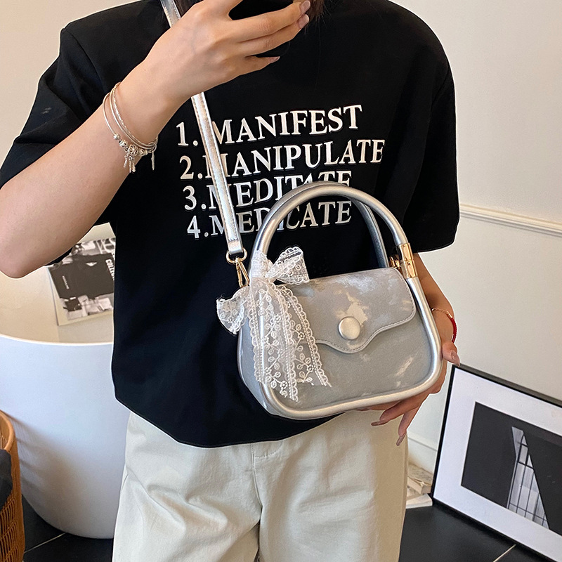 designer Trendy Small Handbags for Women 2025 New Fashionable Handheld Small Square Bags Summer High-end Shoulder Cros