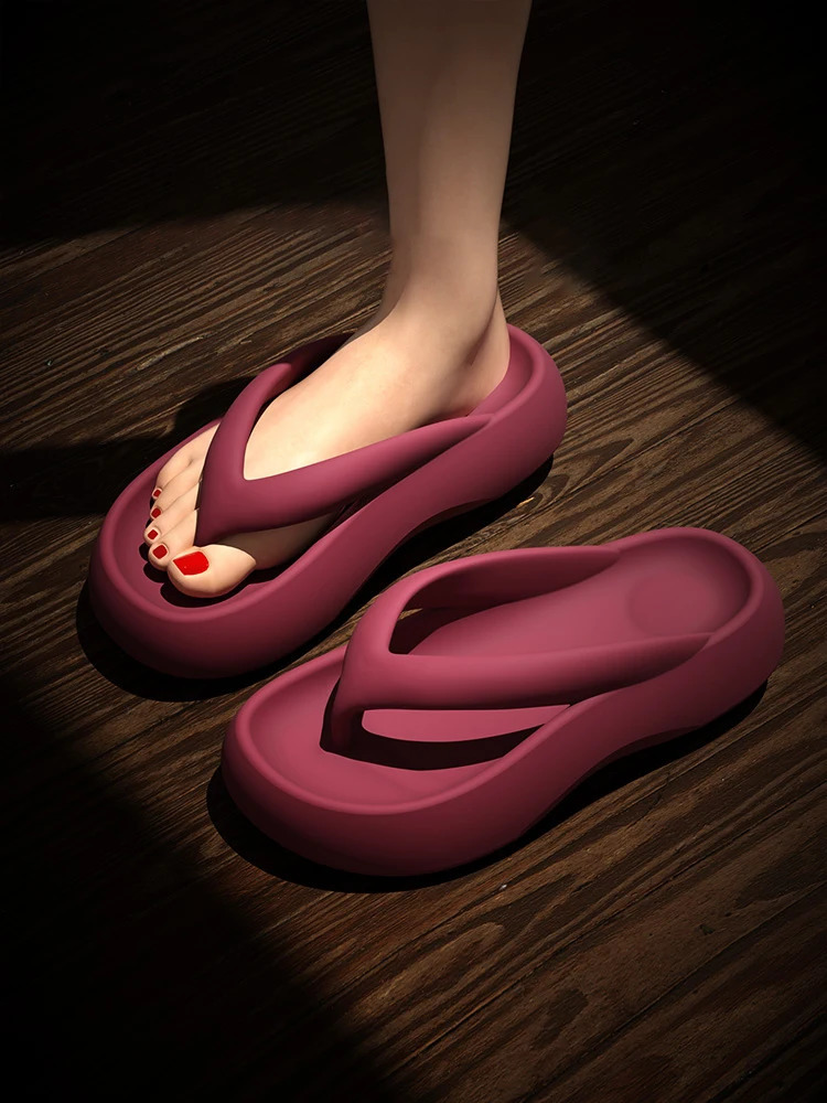Thick soled flip flops with increased height 2024 beach womens summer walking slippers 250605