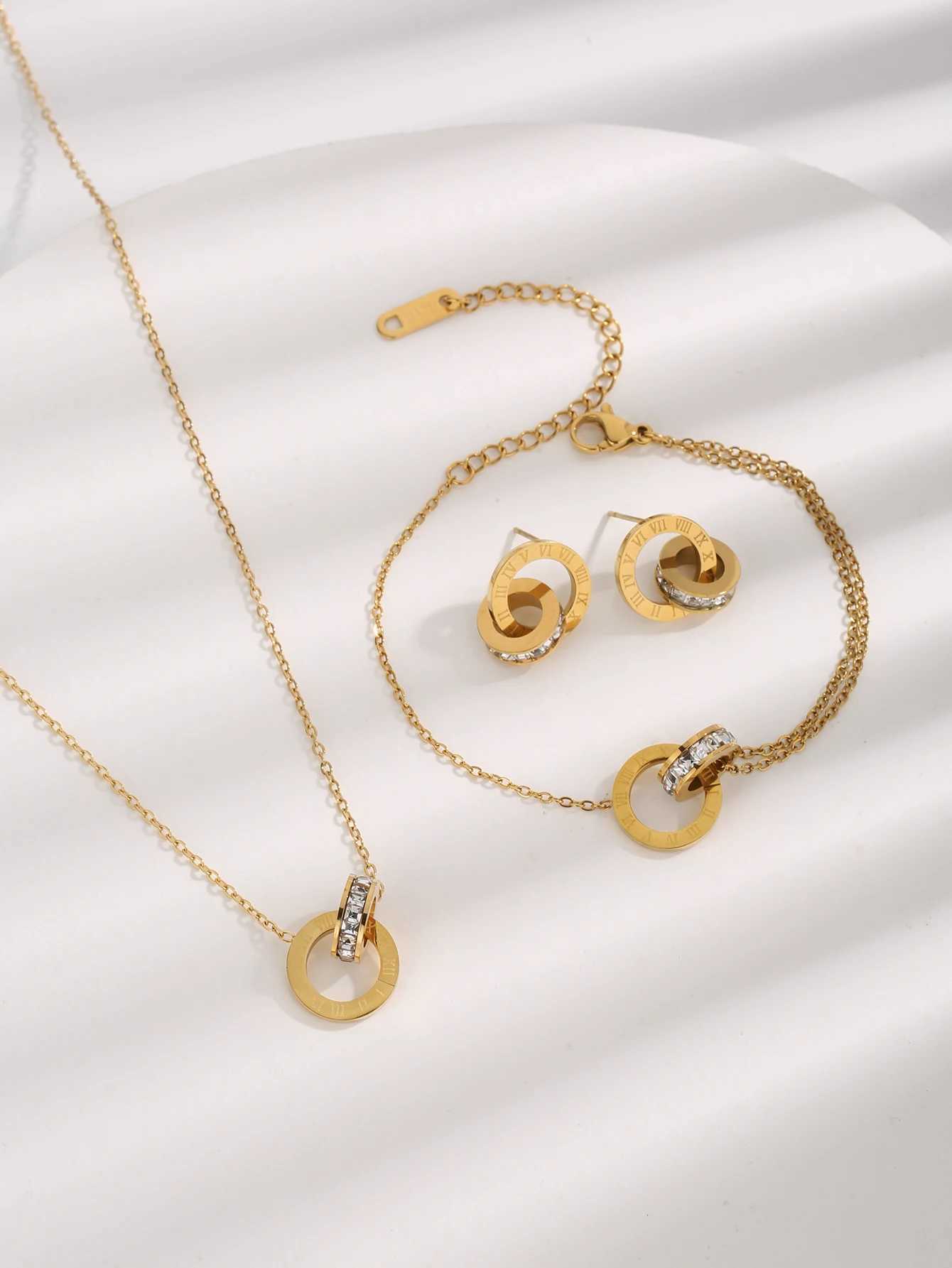 Stainless Steel 18K Gold Plated Interlocking Circles Infinity Style Roman Numerals Necklace Earring Jewelry Set Z250607