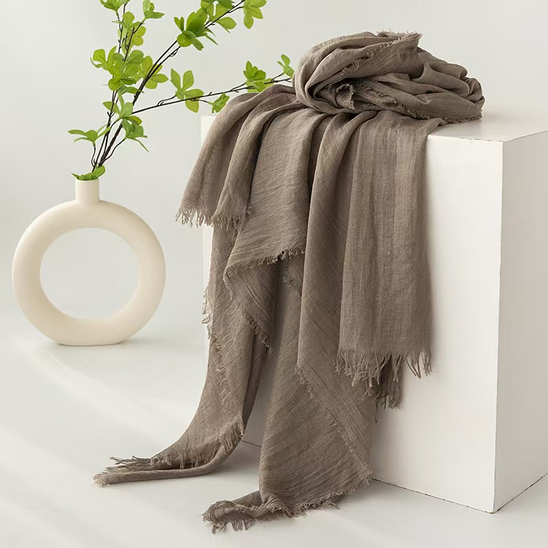 T918 cotton and linen silk scarf solid color Japanese beach silk scarf long strip high-end shawl retro raw edge gauze scarf